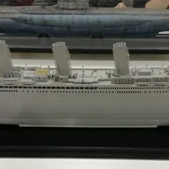 Trumpeter 1/200 R.M.S TITANIC W/ LED Light Set # 03719 58 Trumpeter 1/200 R.M.S TITANIC W/ LED Light Set # 03719 -Aircraft Kits Sales trm03713pic1