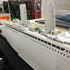 Trumpeter 1/200 R.M.S TITANIC W/ LED Light Set # 03719 57 Trumpeter 1/200 R.M.S TITANIC W/ LED Light Set # 03719 -Aircraft Kits Sales trm03713pic2