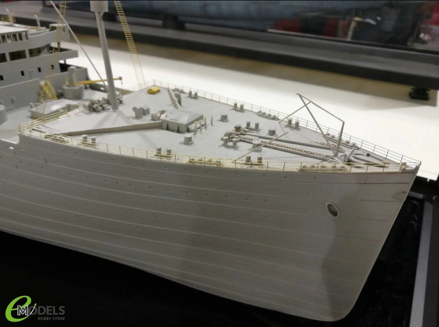 Trumpeter 1/200 R.M.S TITANIC W/ LED Light Set # 03719 14 Trumpeter 1/200 R.M.S TITANIC W/ LED Light Set # 03719 - Image 12