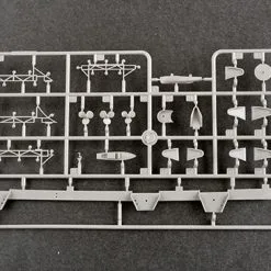 Trumpeter 1/350 Aircraft Carrier Weser # 05633 -Aircraft Kits Sales trm05633 9