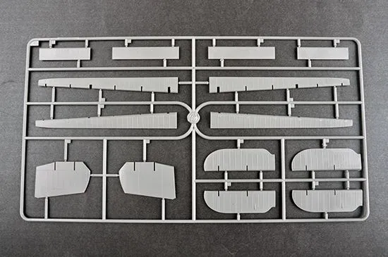 Trumpeter 1/48 Douglas DC-3 CNAC # 05813 12 Trumpeter 1/48 Douglas DC-3 CNAC # 05813 - Image 10