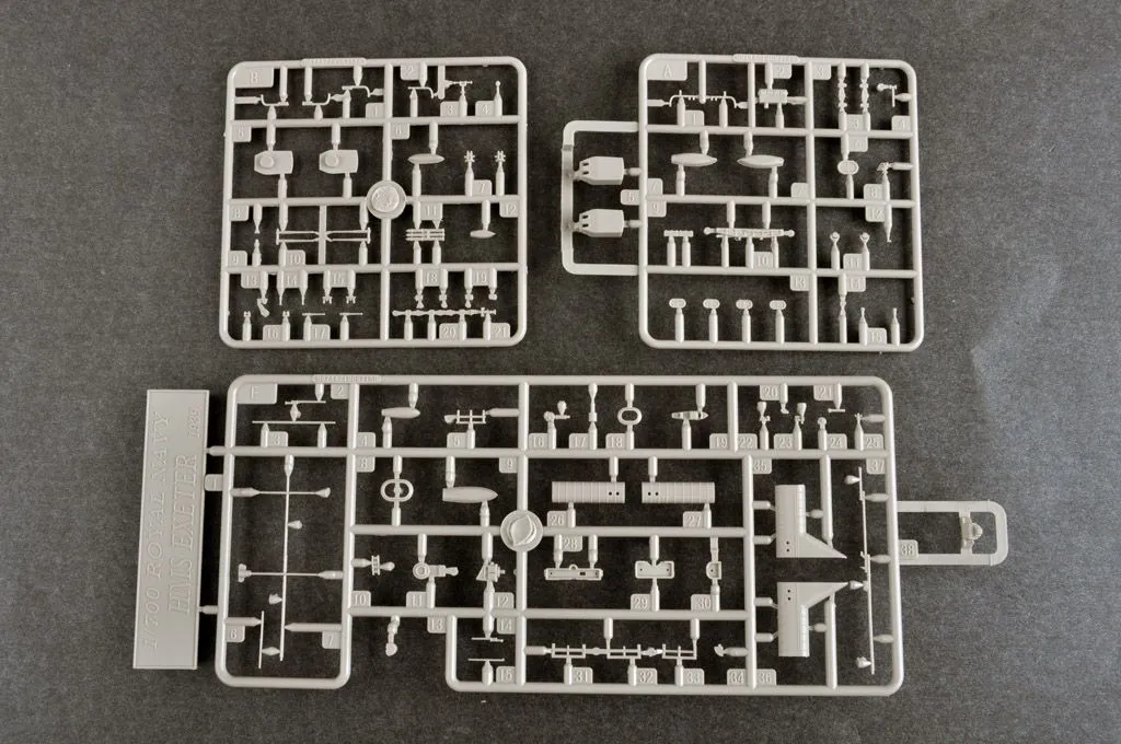 Trumpeter 1/700 HMS Exeter # 06744 8 Trumpeter 1/700 HMS Exeter # 06744 - Image 6