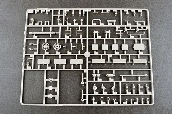 Trumpeter 1/35 Russian S-300V 9A84 SAM # 09520 14 Trumpeter 1/35 Russian S-300V 9A84 SAM # 09520 - Image 12