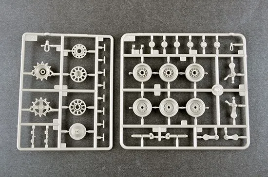 Trumpeter 1/35 Russian S-300V 9A84 SAM # 09520 16 Trumpeter 1/35 Russian S-300V 9A84 SAM # 09520 - Image 14