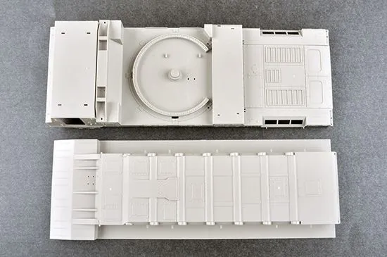 Trumpeter 1/35 Russian S-300V 9A84 SAM # 09520 8 Trumpeter 1/35 Russian S-300V 9A84 SAM # 09520 - Image 6