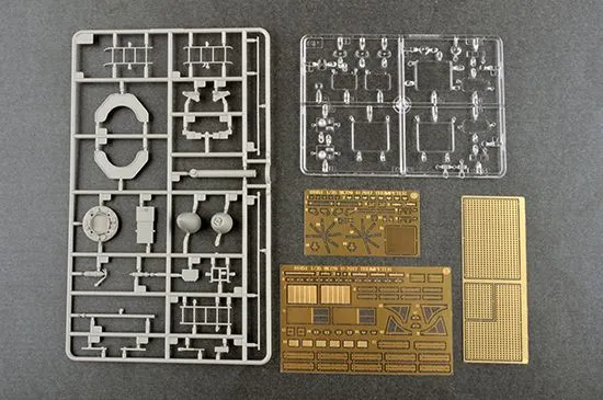 Trumpeter 1/35 Russian 9P78-1 TEL For 9K720 Iskander-M System (SS-26 Stone) # 01051 22 Trumpeter 1/35 Russian 9P78-1 TEL For 9K720 Iskander-M System (SS-26 Stone) # 01051 - Image 20