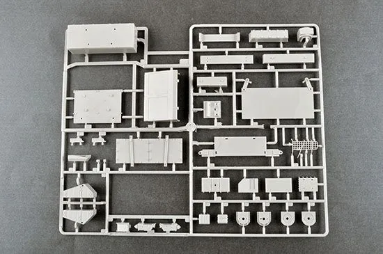 Trumpeter 1/35 Soviet S-300V 9S32 Radar # 09522 17 Trumpeter 1/35 Soviet S-300V 9S32 Radar # 09522 - Image 15