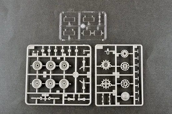 Trumpeter 1/35 Soviet S-300V 9S32 Radar # 09522 6 Trumpeter 1/35 Soviet S-300V 9S32 Radar # 09522 - Image 4